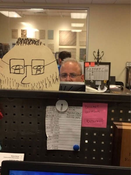 İş yerinde sıkılınca bakın ne yaptılar! - Resim: 3