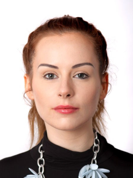 Bu elbisenin yapıldığı şeyi duymaya mide yetmez! - Resim: 1