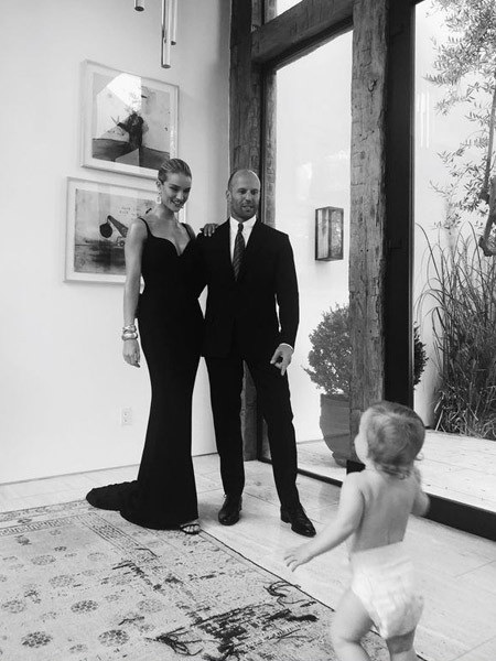 Rosie Huntington Jason Statham çifti bir anda şaştı kaldı! - Resim: 2