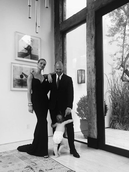 Rosie Huntington Jason Statham çifti bir anda şaştı kaldı! - Resim: 4