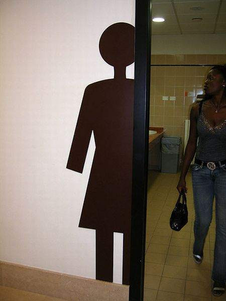 Edepsiz ve akıllı tabelalar - Resim: 1