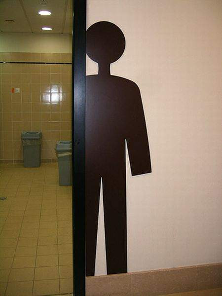 Edepsiz ve akıllı tabelalar - Resim: 2