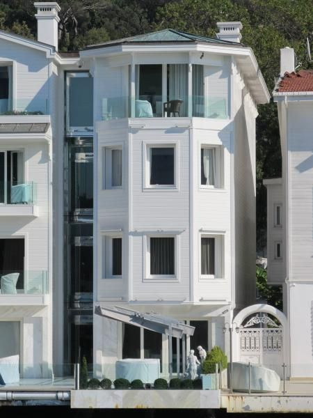 Ebru Gündeş kaçak yalıdan beraat etti - Resim: 3