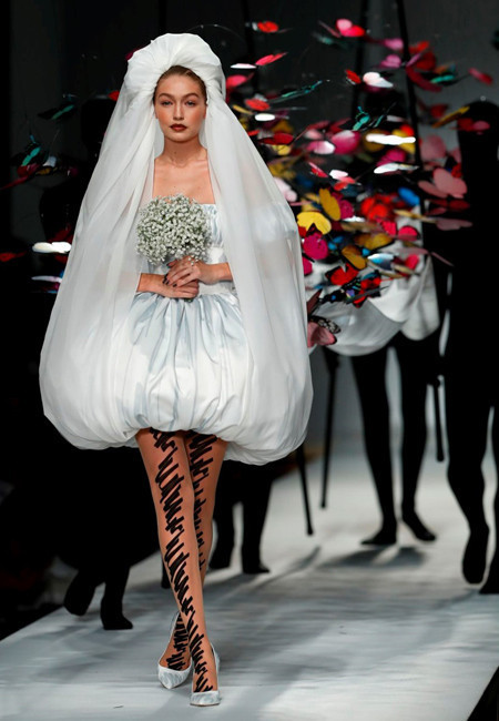 Gidi Hadid ile Kendall Jenner defileye damga vurdu! - Resim: 2