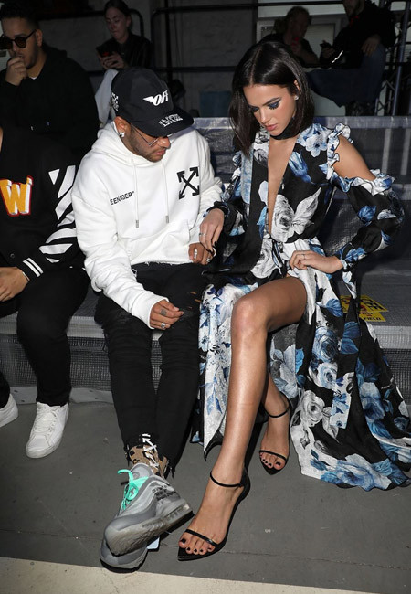 Neymar ve sevgilisi Bruna Marquezine Fransa'da ses getirdi - Resim: 3