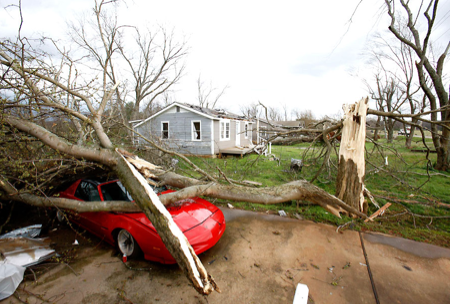 Fırtına 26 can aldı! - Resim: 4