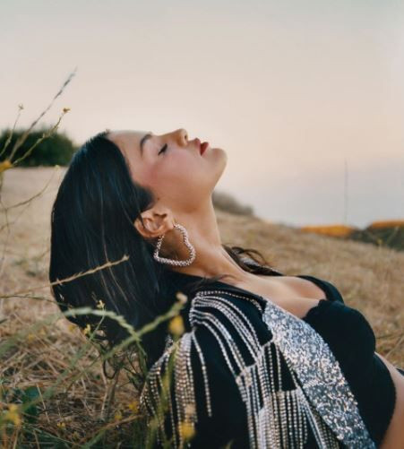 Selena Gomez çıplaklığa zorlandım deyip açıkladı! İtirafı olay oldu - Resim: 4