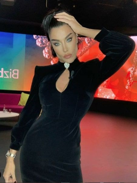 'Kızınızın sevgilisiyle birlikte oldunuz mu?' sorusu günlerce tartışıldı Deniz Akkaya kaybetti - Resim: 1