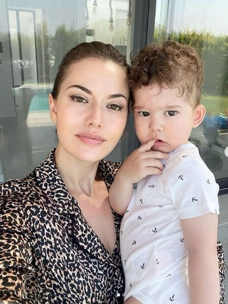 Oğlu Karan'ı bırakamıyor Fahriye Evcen vazgeçti hayranları üzüldü - Resim: 1