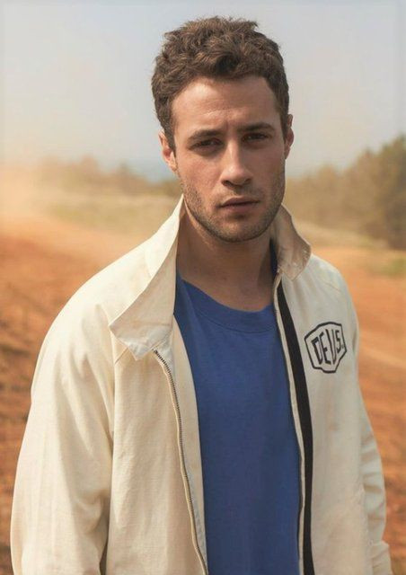 Ozan Dolunay aşkını ilan etti! Sevgilisi Pelinay Yiğit'in iç çamaşırsız ve çıplak pozları - Resim: 1