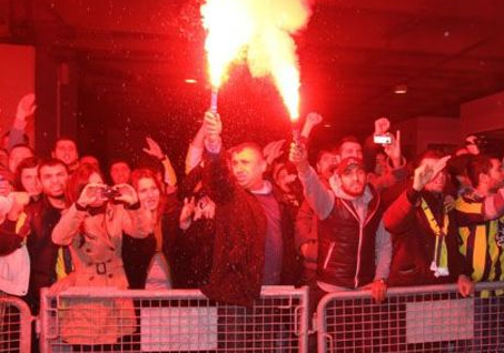 F.Bahçe'ye taraftarları sahip çıktı - Resim: 1