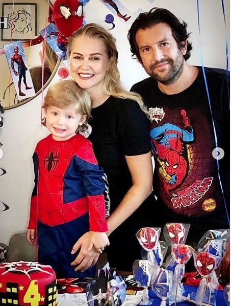 Didem Uzel ailesini toplayıp ABD'den Türkiye'ye kaçtı durum felaket diyor - Resim: 4