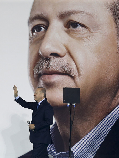 Erdoğan ve Yıldırım'ı Ankara'da gençler yalnız bırakmadı! - Resim: 3