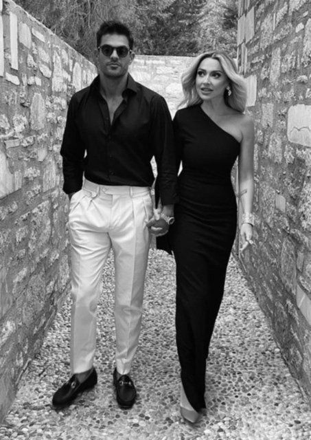 Misafirlere şaşırtan uyarı! Hadise Mehmet Dinçerler evlendi nişanda sözleşme imzalatmıştı - Resim: 2