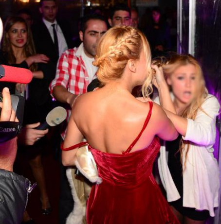 Cicişlere dava şoku - Resim: 3