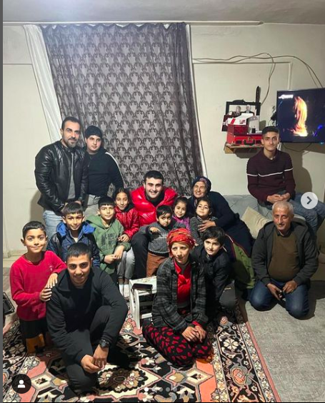 Taha Duymaz muamması! Öldü diyen de var yaşıyor hepsi oyun diyen de.... - Resim: 2