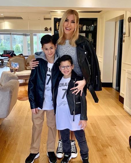 Çağla Şıkel Jülide Ateş 40'a katıldı! Göğüs estetiği itirafıyla gündeme oturdu - Resim: 4