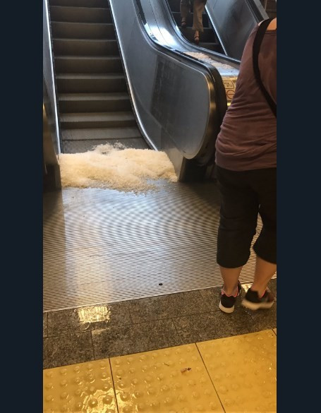 İstanbul fırtına görüntüleri dehşete düşürdü  - Resim: 4