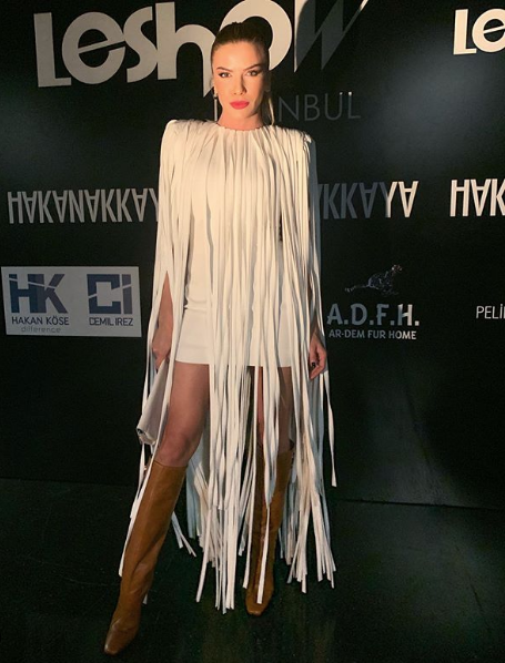 Ivana Sert -7 derecede havuza girdi oğluyla buz gibi sulara attı kendini - Resim: 1