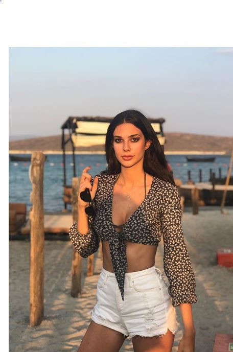 Defne Samyeli'nin kızı Deren Talu oyuncu oldu işte ilk görüntüsü - Resim: 1