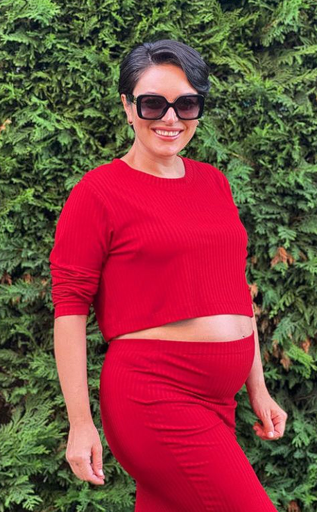 Ezgi Mola ilk kez anne oldu! Bebeğinin ismi bakın ne oldu - Resim: 3