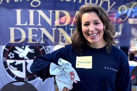 Televizyondaki kadını görünce koşa koşa telefona sarıldı  - Resim: 2