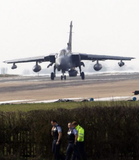 Bombalar Libya'yı bu hale getirdi - Resim: 4