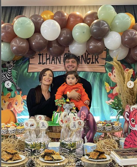 Camdaki Kız'ın Hayri'si meğer evliymiş bir de çocuğu varmış! Kimsenin bilmediği eşine bakın - Resim: 1