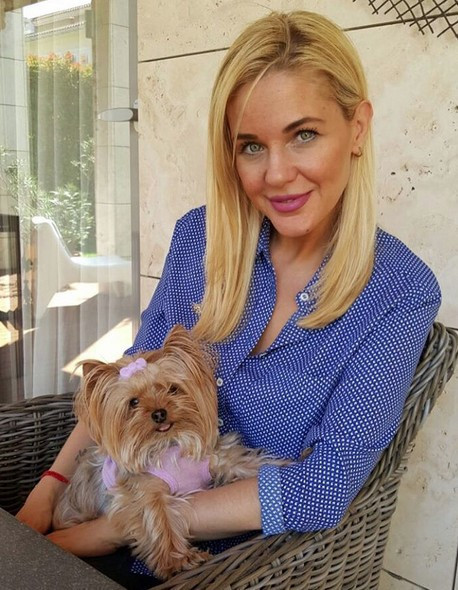 Eski manken Emine Ün'ün ev haline bakın! - Resim: 2