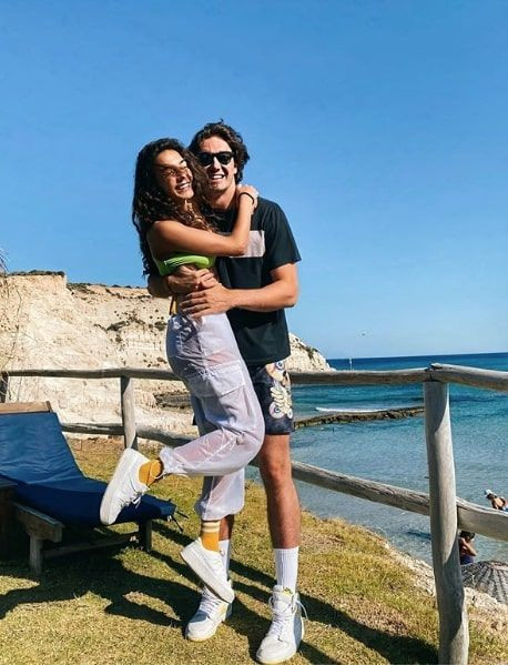 ABD'den ATV Hercai dizisinin çekildiği Mardin'e Cedi Osman Ebru Şahin için geldi - Resim: 1