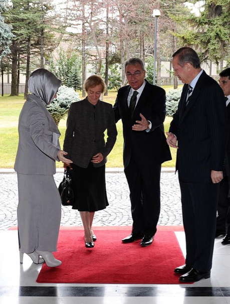 Ailecek geçmiş olsun ziyareti - Resim: 2