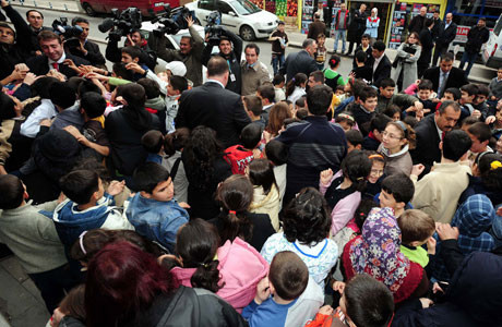 Korumalara harçlık hücumu - Resim: 4