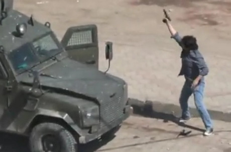 Şehit polisin vurulma anı! - Resim: 2