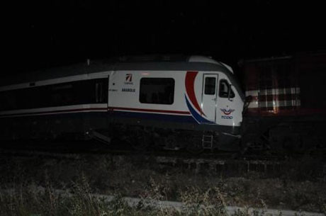 Adana'da tren kazası	 - Resim: 2