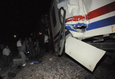Adana'da tren kazası	 - Resim: 1