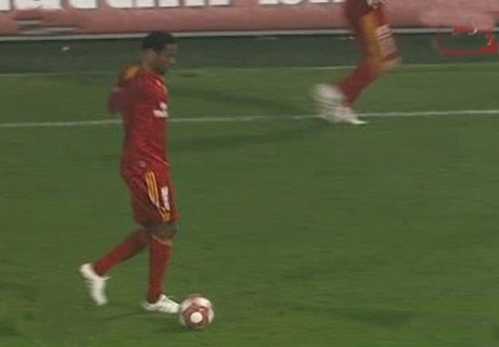 Galatasaraylı Keita aldattı! - Resim: 2