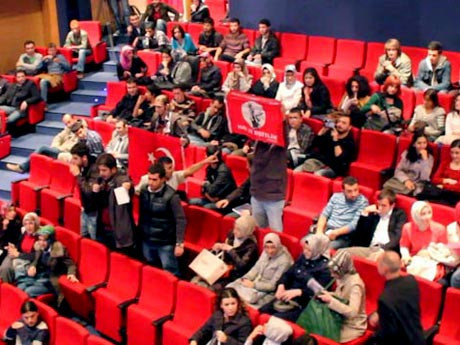 Yazarlara saldırı - Resim: 3