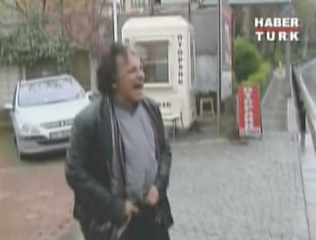 Bedri Baykam'a bıçaklı saldırı - Resim: 2