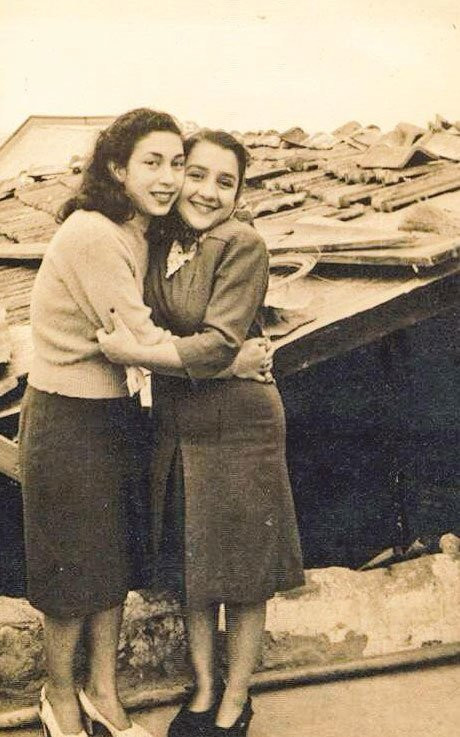 Fotoğraftaki bu iki kadını tanıyabildiniz mi çok şaşıracaksınız - Resim: 3