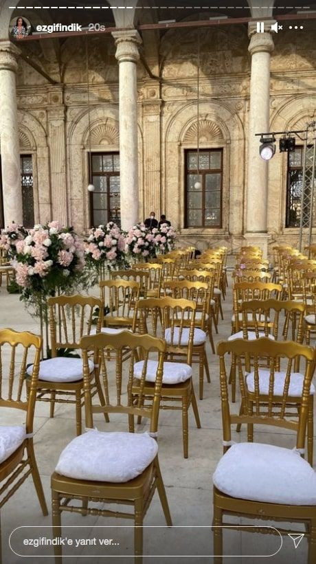 Fenomen Ezgi Fındık dekolteli kıyafetlerle camide imam nikahına katıldı! Kilise gibi... - Resim: 4