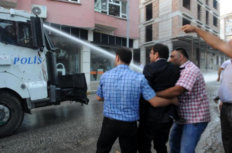 CHP'li vekil TOMA'ya karşı - Resim: 3