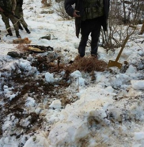 Asker kazdıkça çıktı toprak altına saklamışlar - Resim: 3