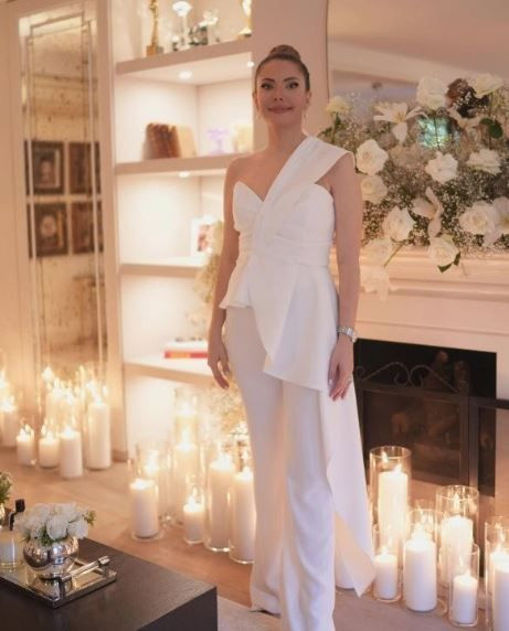 Evlenecek olan oyuncu Eda Ece'den tuhaf istek! Damat altta kalmadı - Resim: 3