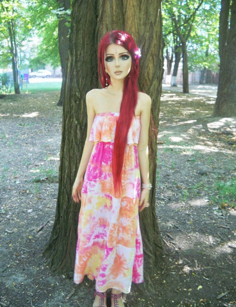 Makyaj bir insanı bu kadar mı değiştirir! - Resim: 3