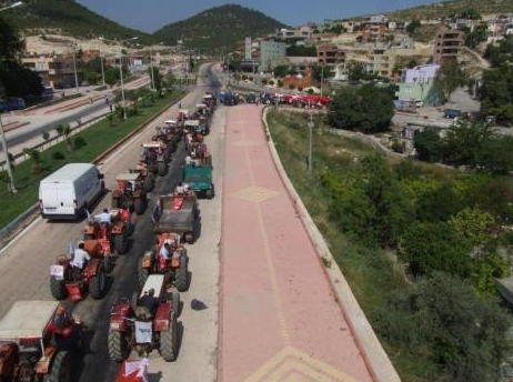 Kılıçdaroğlu mitinge traktörle gitti - Resim: 1