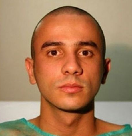 Köpek adam dümeni ortaya çıktı! - Resim: 1