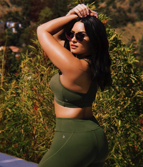 Ünlü şarkıcı yüksek doz uyuşturucan hastaneye kaldırıldı! - Resim: 2