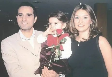 Rafet El Roman'dan özel hayatına ilişkin samimi sözler: Eski eşlerim yakın arkadaş - Resim: 1