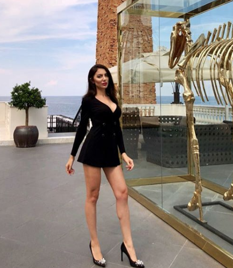 Tuğçe Aral Seda Akgül'ün bacak pozuna cesur pozla meydan okudu - Resim: 4