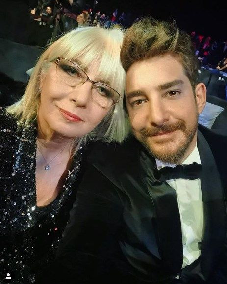 Enis Arıkan Jennifer Lopez konserini 50 bin euroluk locadan izledi! Video çekip itiraf etti - Resim: 3